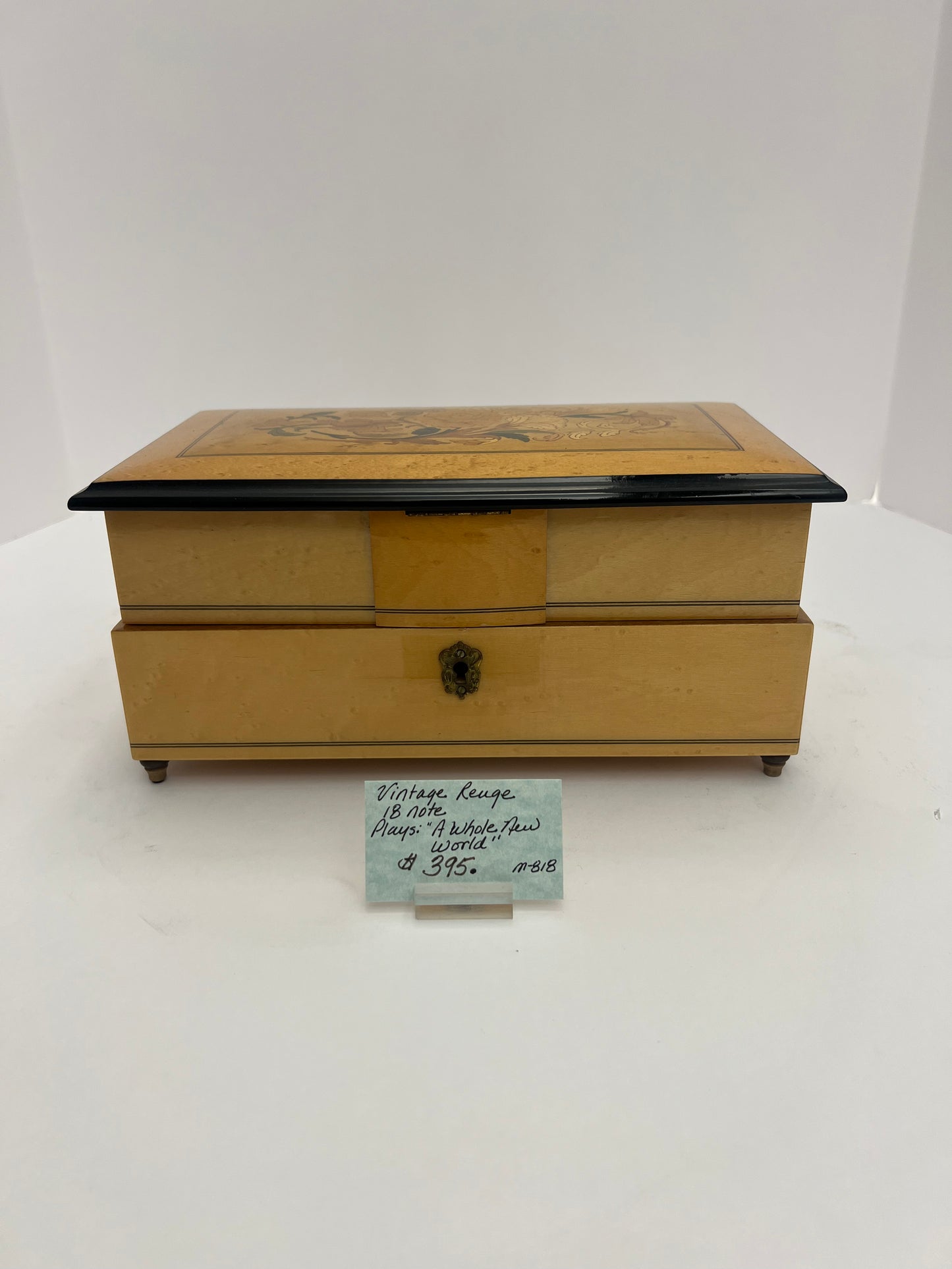 VINTAGE REUGE MUSIC BOX - WHOLE NEW WORLD THEME