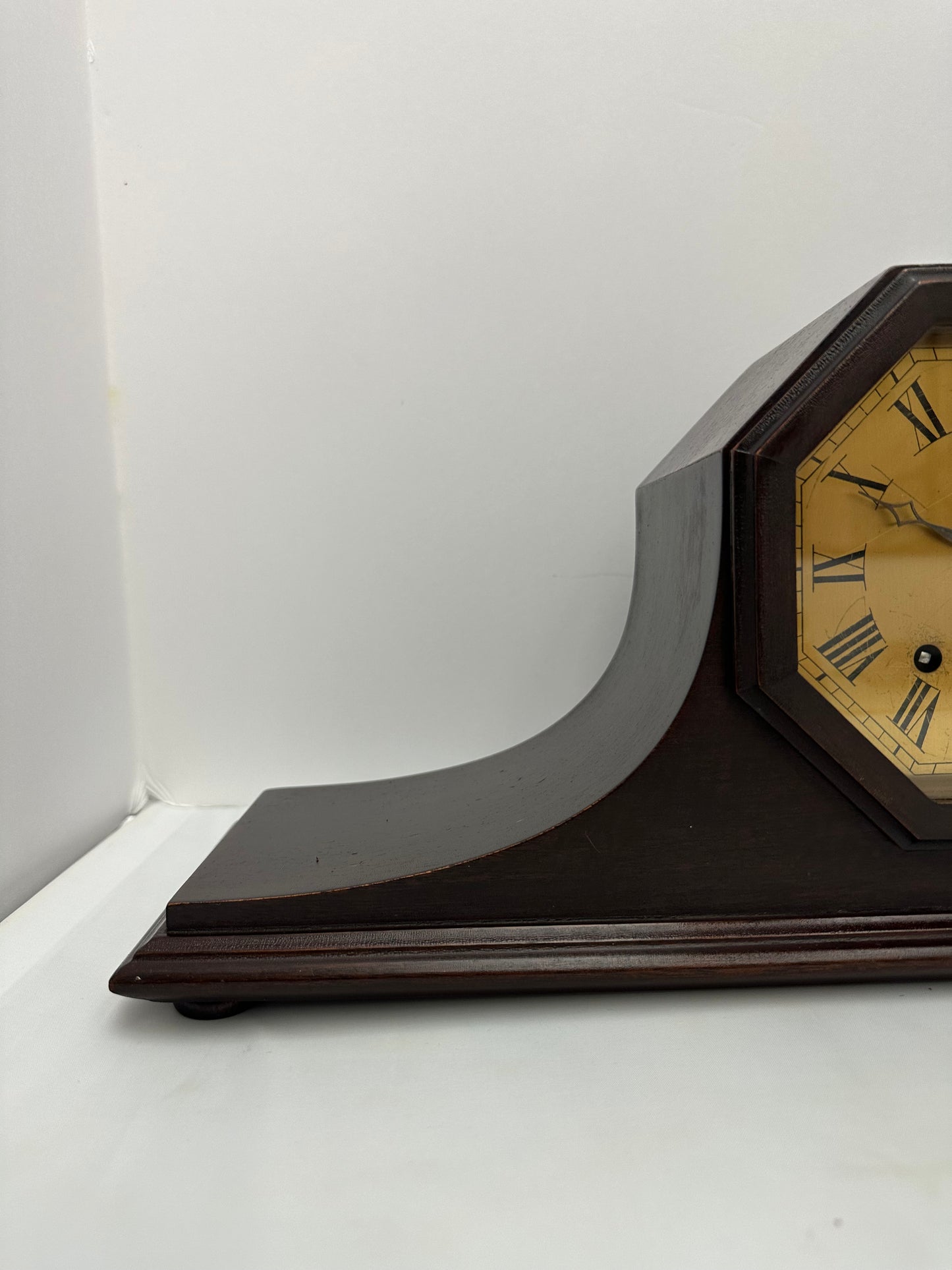 Seth Thomas - ANTIQUE MANTLE CLOCK