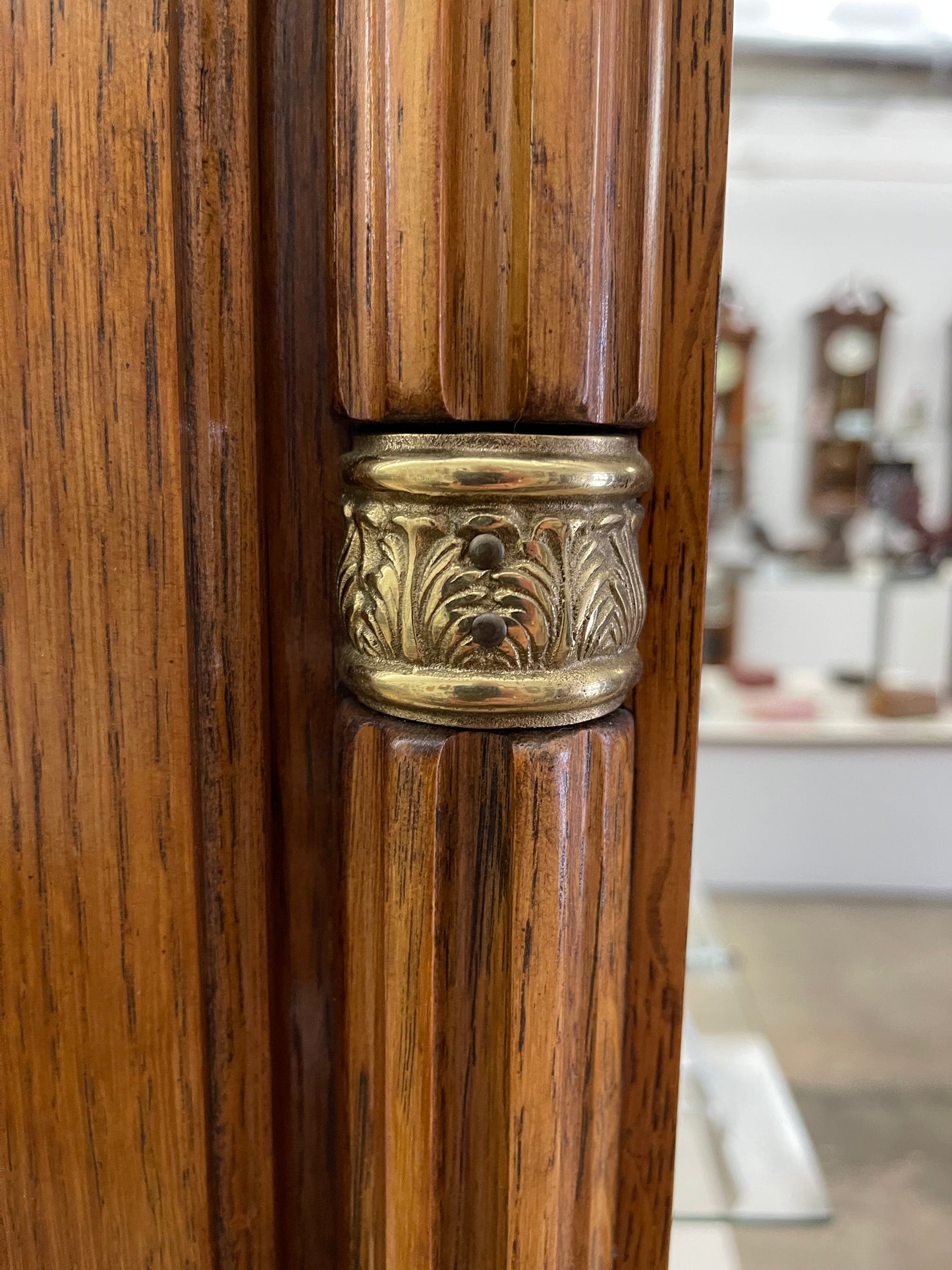 Pearl - VINTAGE GRANDFATHER CLOCK