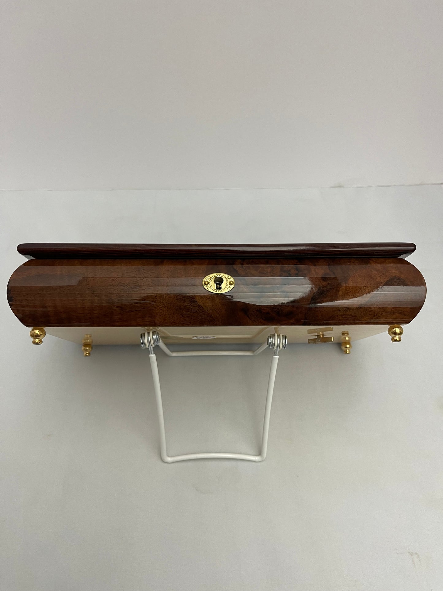 Inlaid Sorrento Italy Music Box - COLLECTIBLE REUGE 'BEETHOVEN ROMANA' TUNE