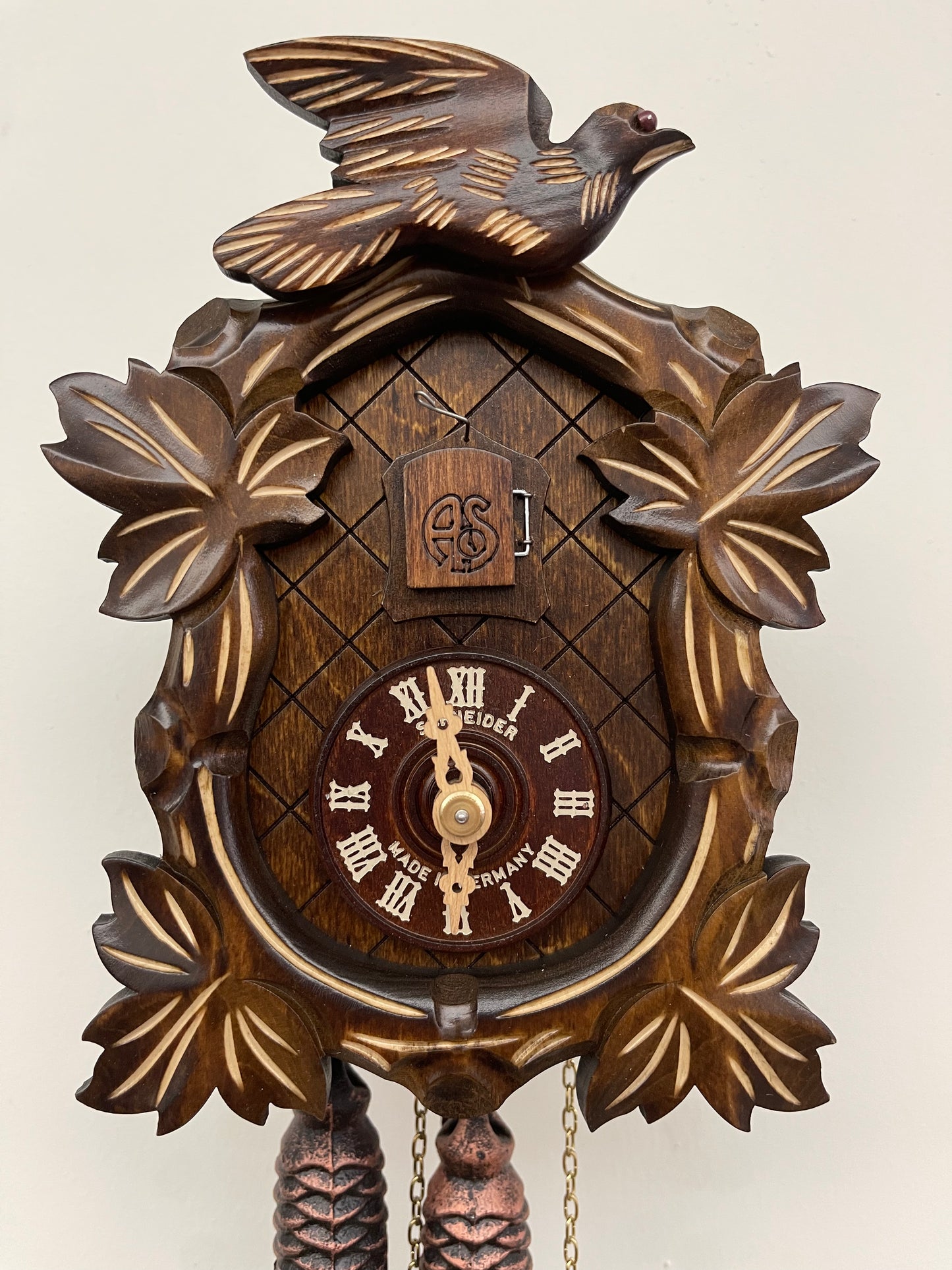 Anton Schneider - OVAL FACE 1 BIRD 1 DAY CUCKOO CLOCK - 40/9