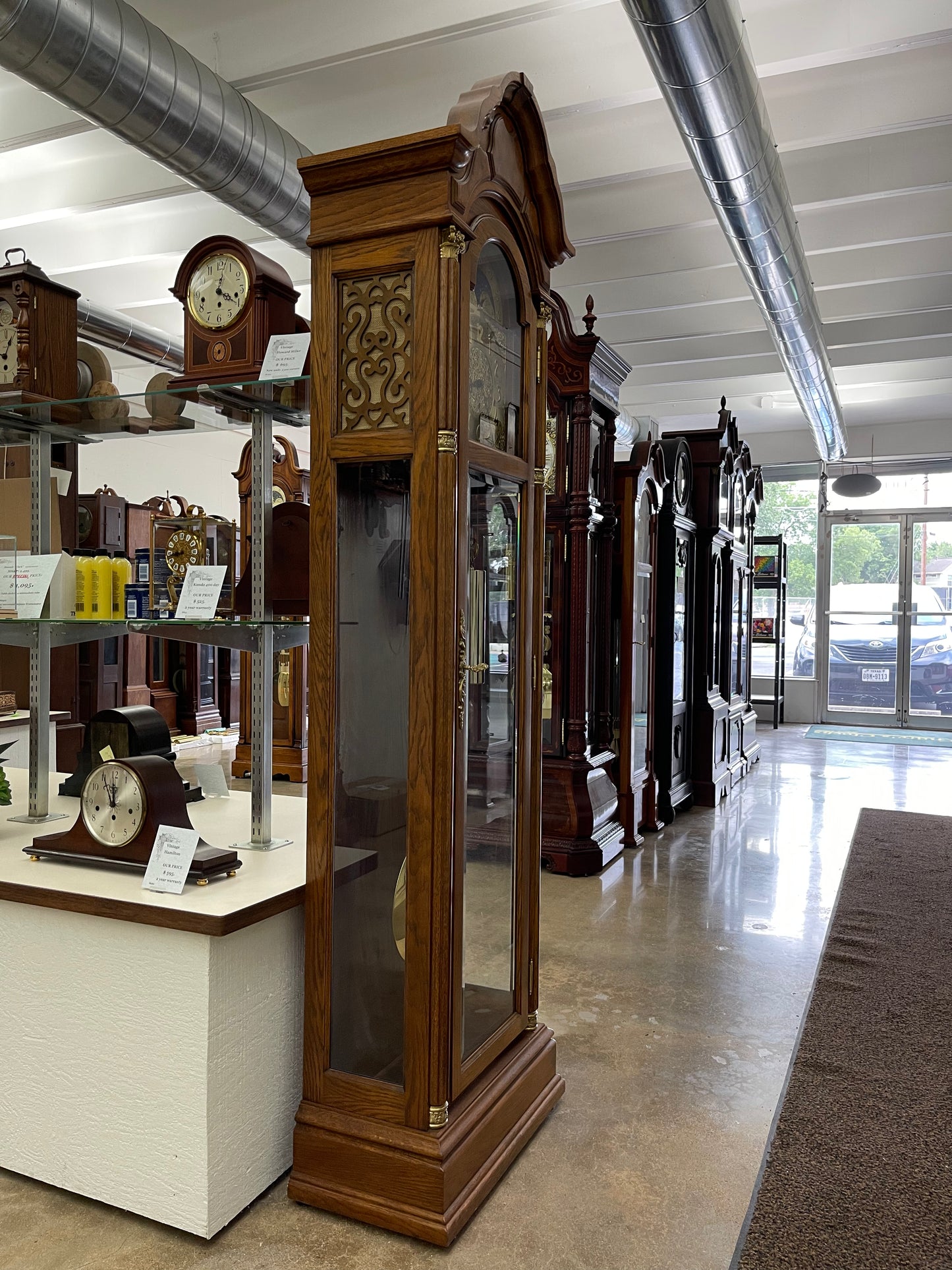 Pearl - VINTAGE GRANDFATHER CLOCK