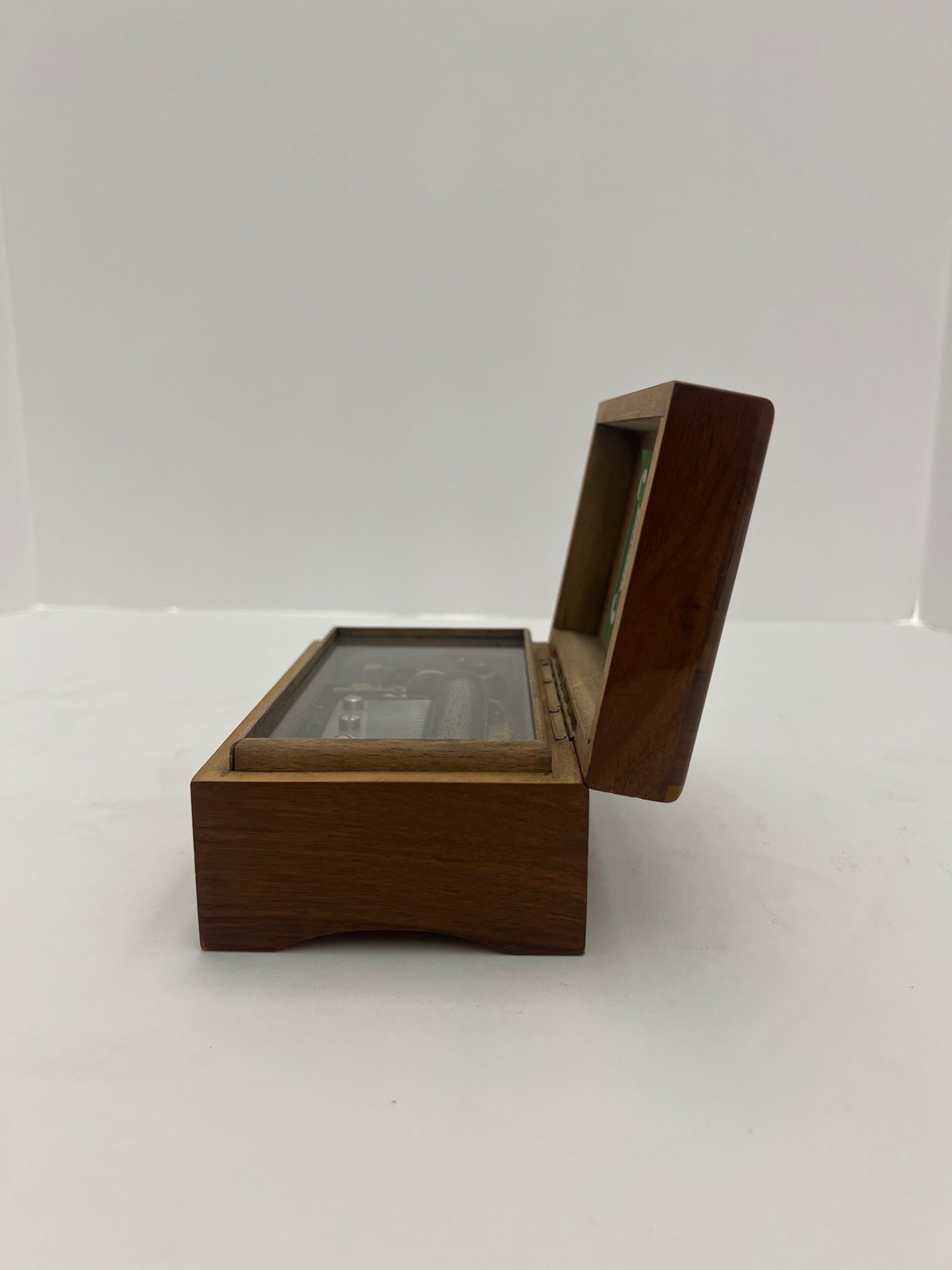 Vintage Thorens No. 30 Music Box