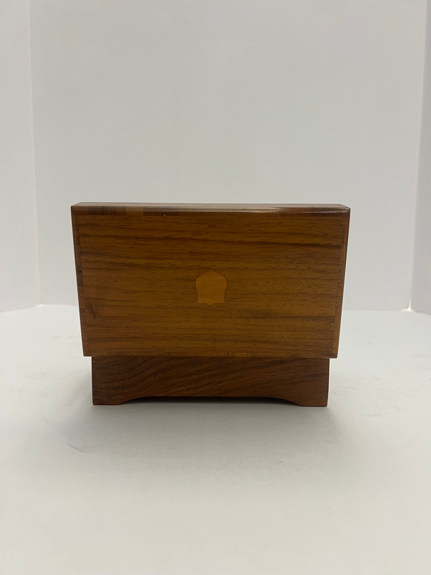 Vintage Thorens No. 30 Music Box