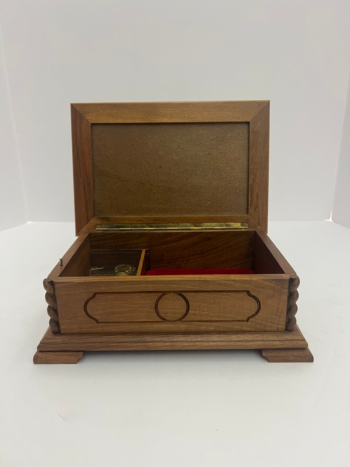 Vintage Reuge "Minuet" Music Box