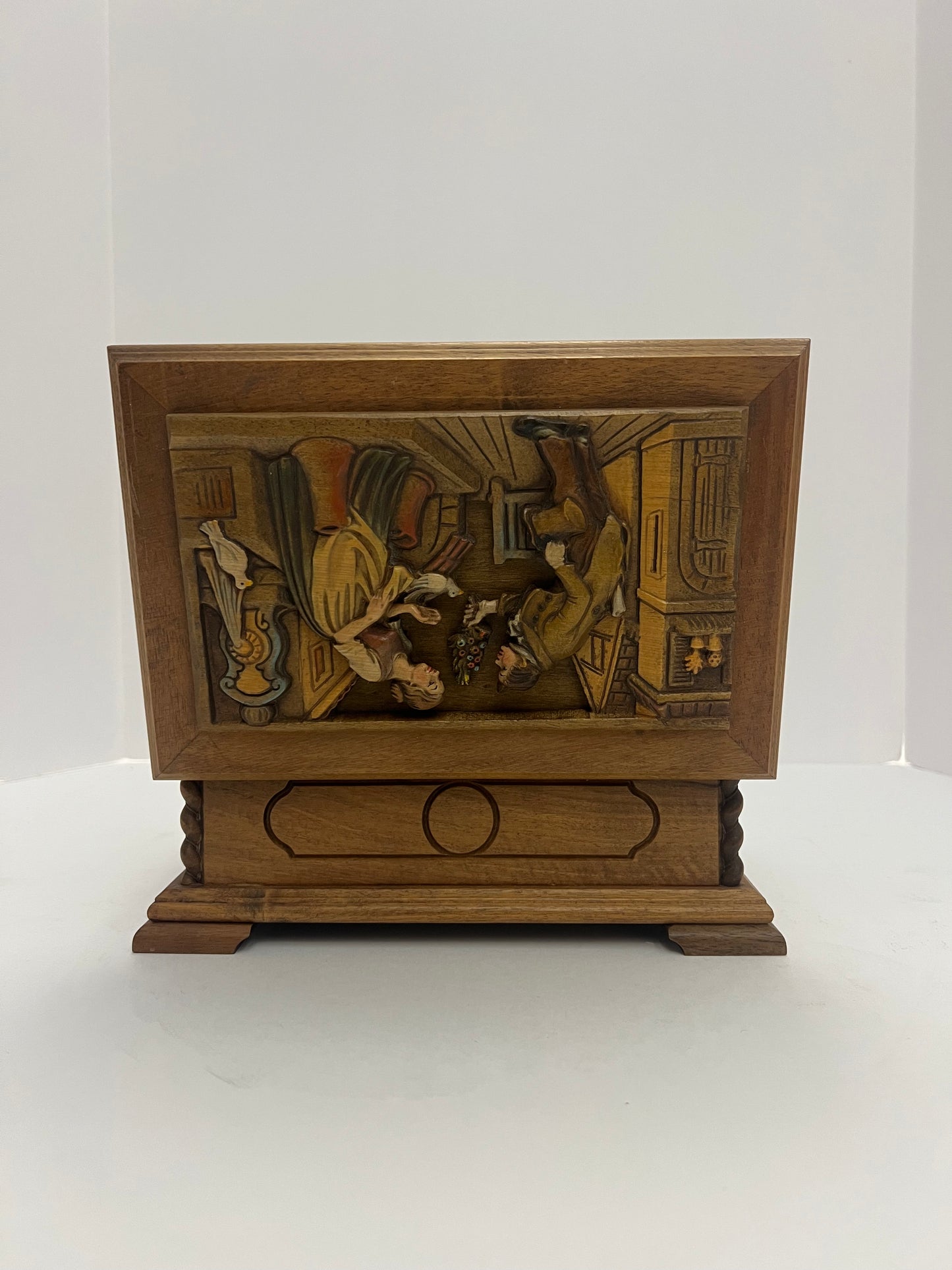 Vintage Reuge "Minuet" Music Box