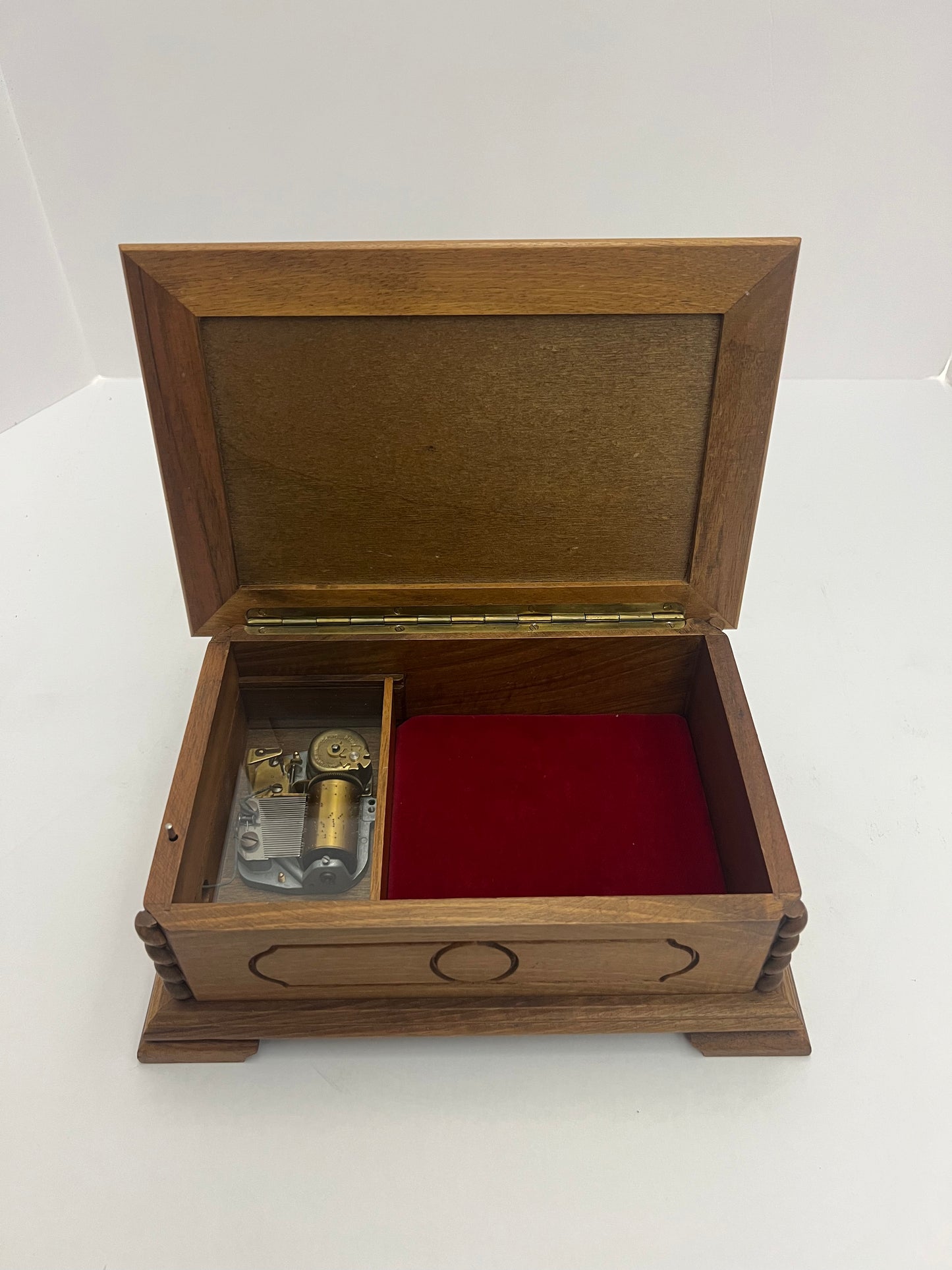 Vintage Reuge "Minuet" Music Box