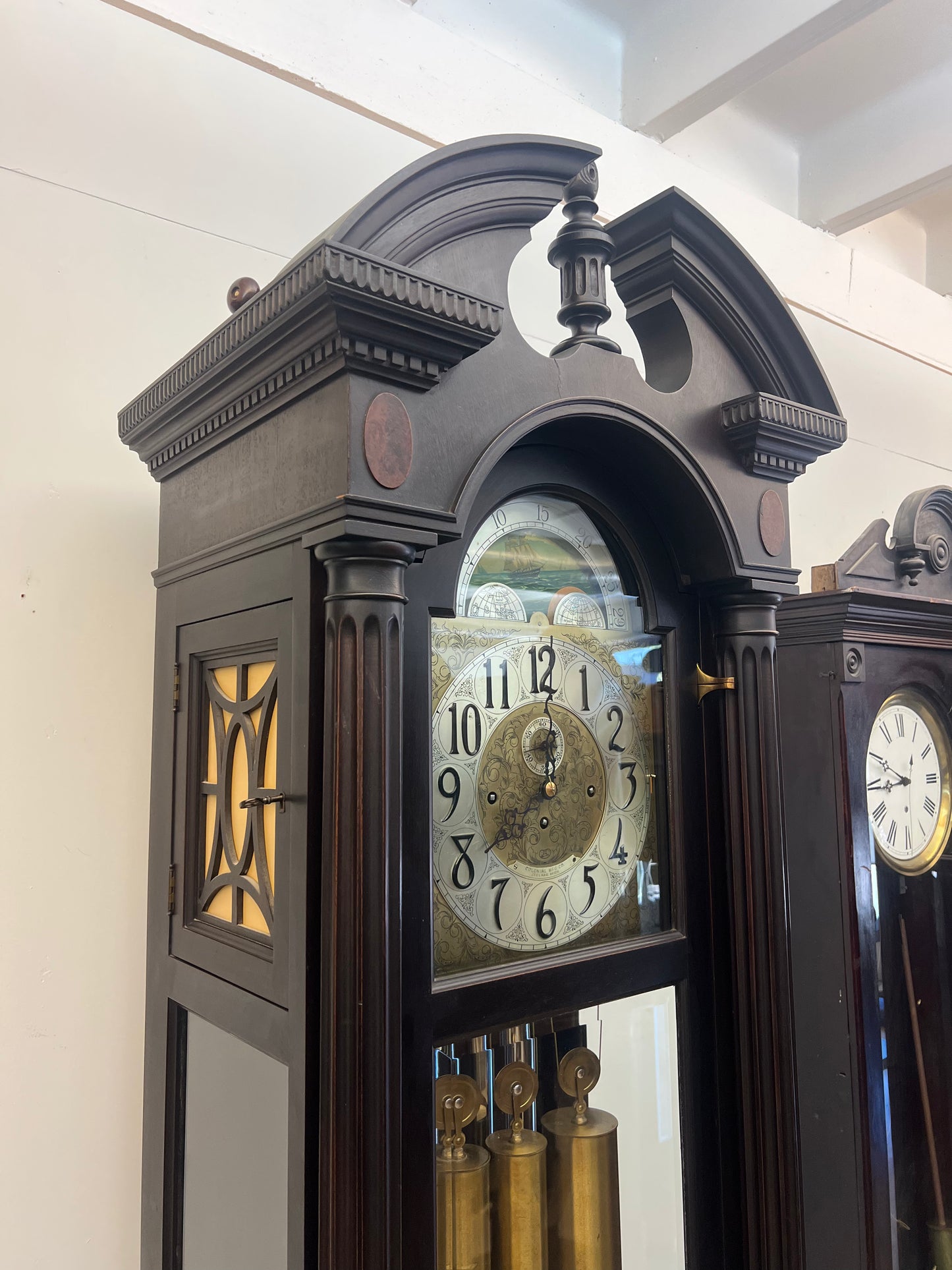 Colonial Clocks Antique Colonial 5-Tube Grandfather Clock – McGuiresclocks