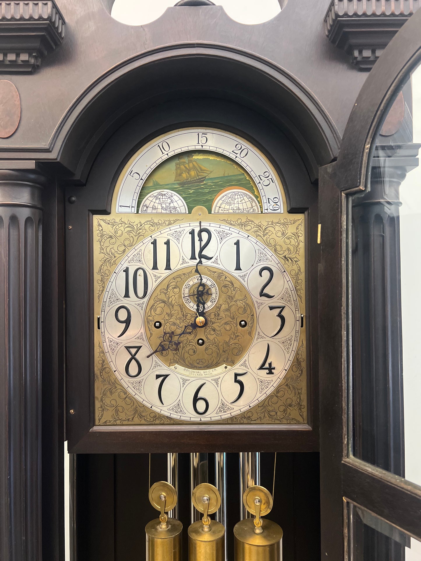 Colonial Clocks Antique Colonial 5-Tube Grandfather Clock – McGuiresclocks
