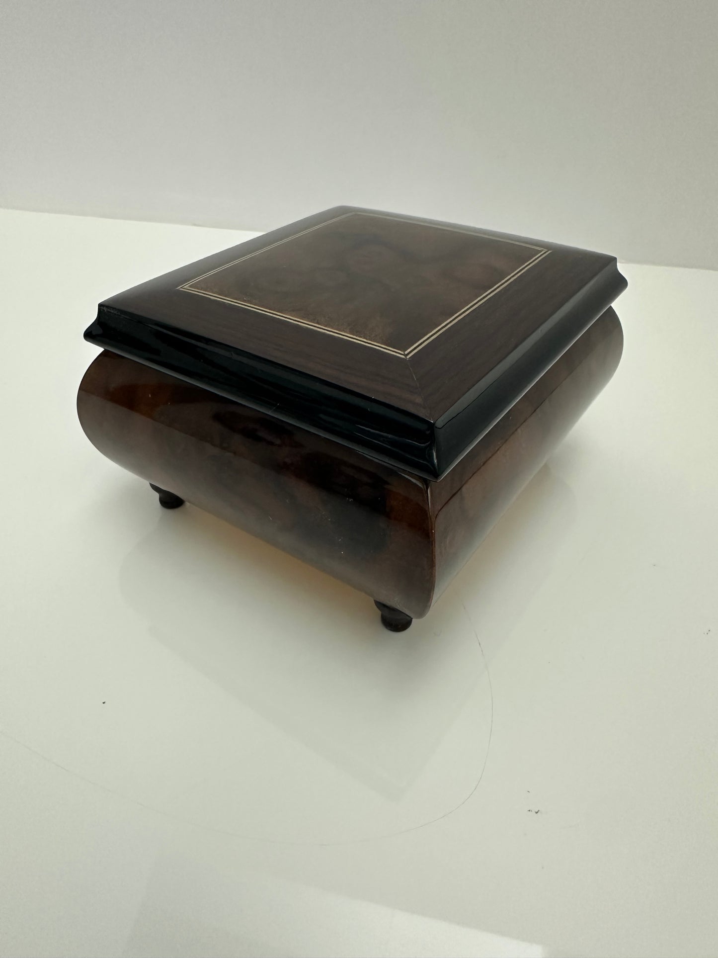 Reuge Walnut Music Box ( Eyes of Texas )