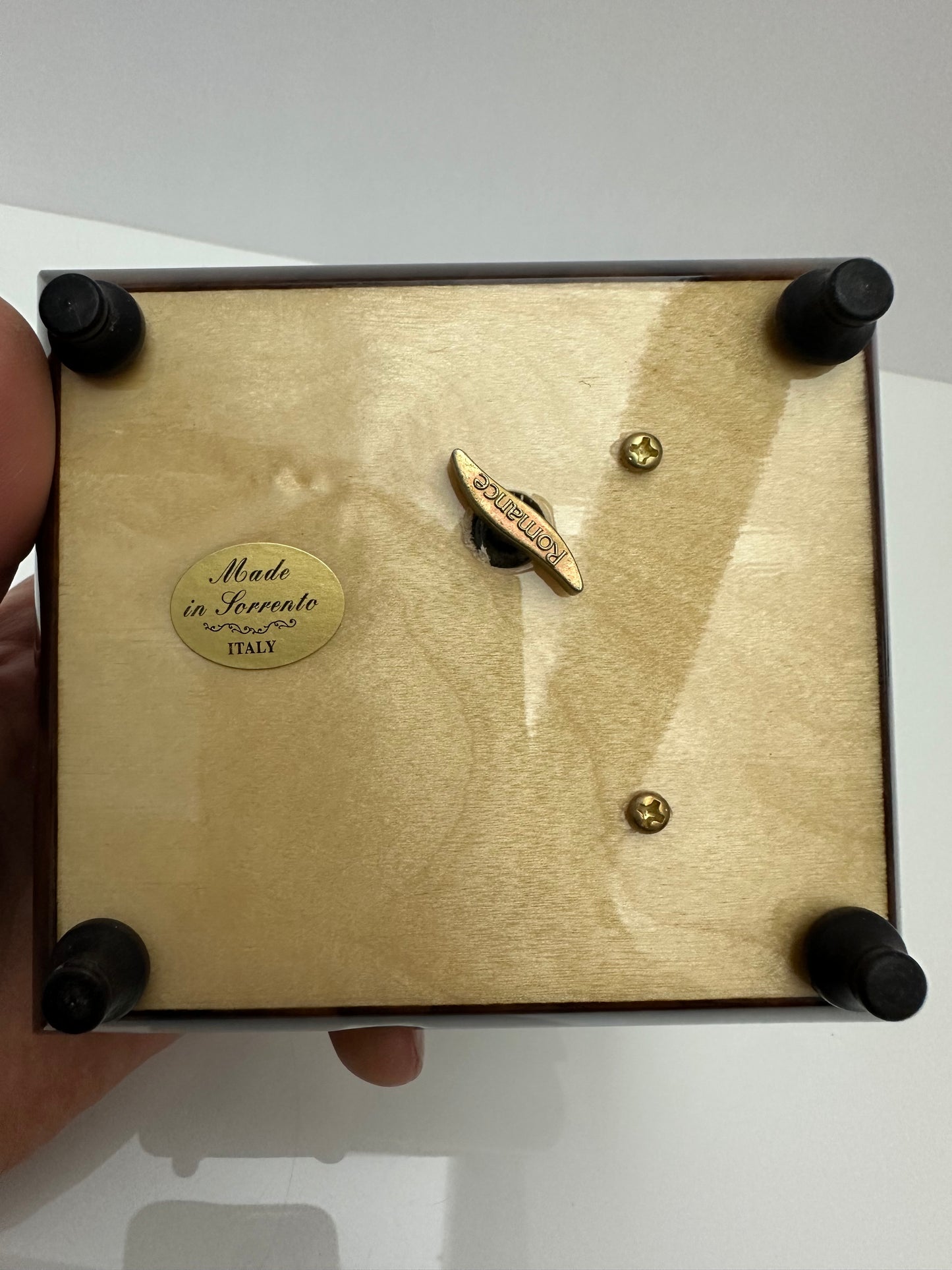Reuge Walnut Music Box ( Eyes of Texas )
