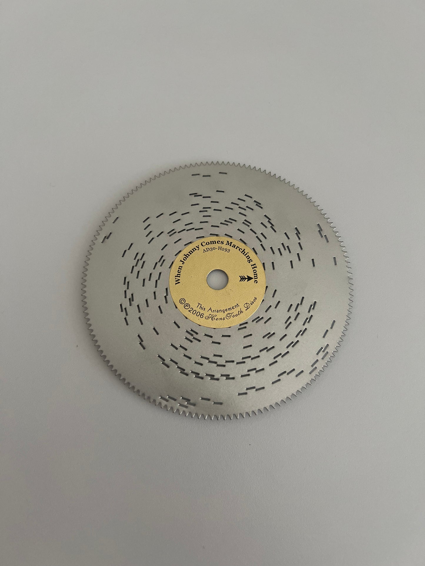 Hens Tooth Discs