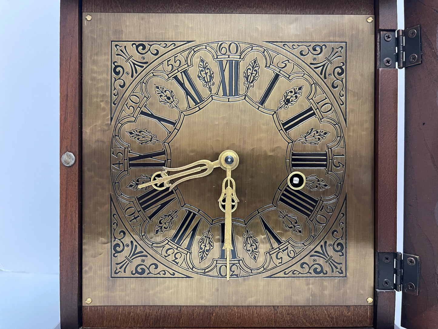 VINTAGE CUSTOM BRACKET CLOCK