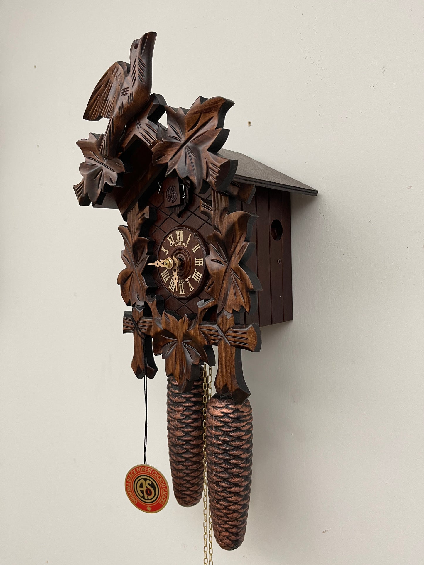Anton Schneider - 5 LEAF GERMAN CUCKOO CLOCK - 8T90/9 8 DAY