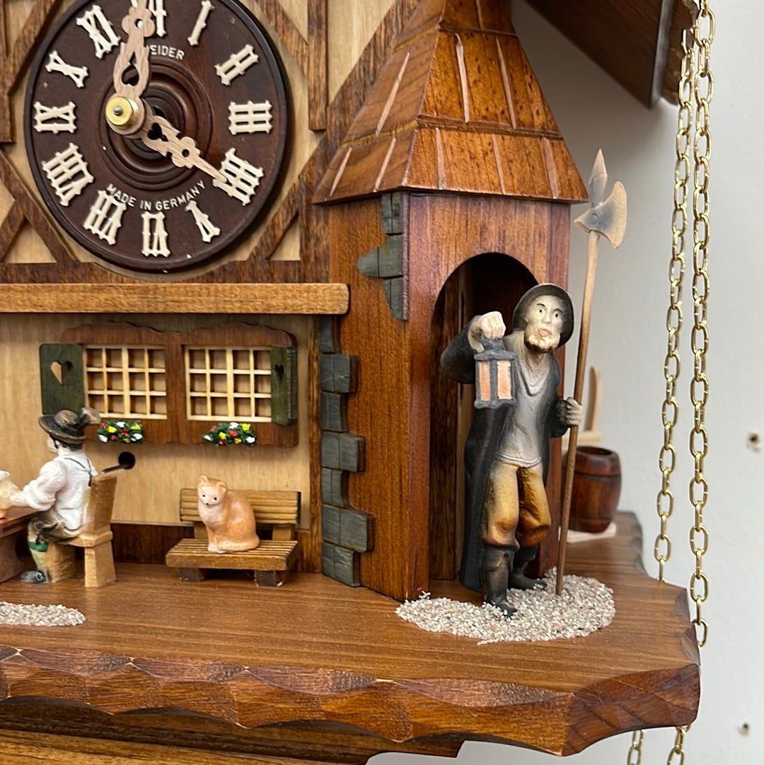 Anton Schneider - 8-DAY MOVEMENT CHALET-STYLE  8T525/9