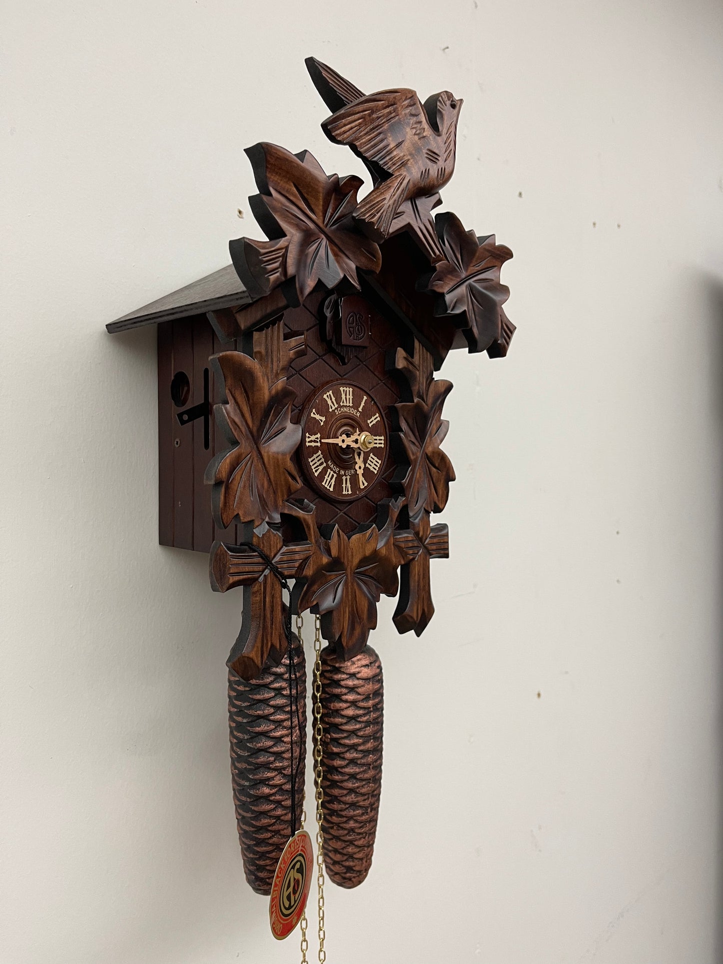 Anton Schneider - 5 LEAF GERMAN CUCKOO CLOCK - 8T90/9 8 DAY